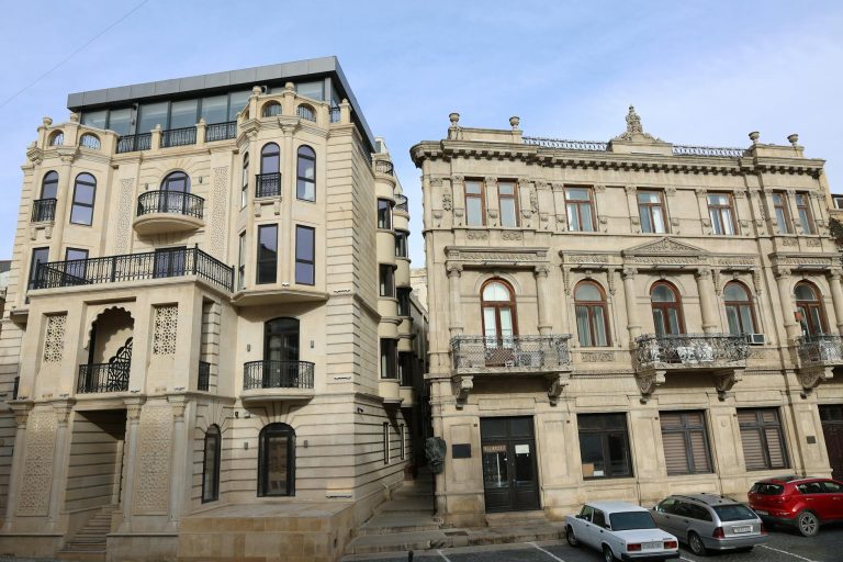 Local home cleaning in Baku districts