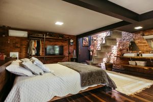 Airbnb and short-term rental cleaning